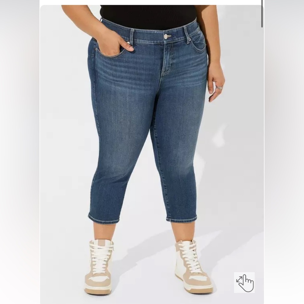 Torrid Crop Bombshell Skinny Premium Stretch High-Rise Jean Size 18 NWT - Picture 2 of 4